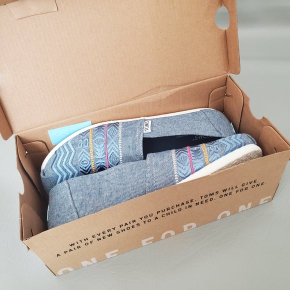 NEW TOMS Demin Embroidery Espadrille Flats shoes - Picture 7 of 7